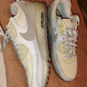 Nike  "Terrascape" White and Cream Sneakers Size 11